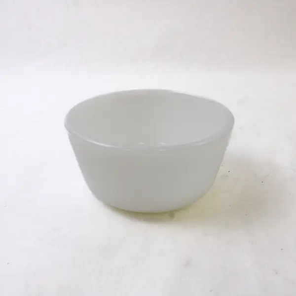 Set of 2 Vintage Fire-King Anchor Hocking Milk Glass Berry/Custard Bowls