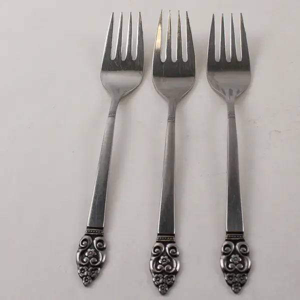 Lot of 3 S.S.S. By Oneida Silver Erika Pattern Salad Forks 6.25" Long Good