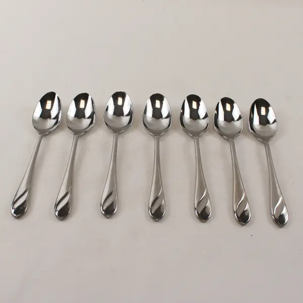 7 Cambridge Silver 18/10 SS Unknown Swirl Pattern Teaspoons 7" HTF Rare Good