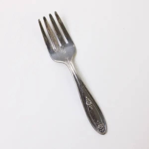 Oneida Silver Belford Pattern (Silverplate) Flatware Baby Fork 4.25" Long