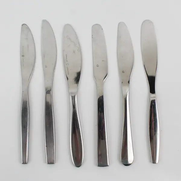 Gourmet Settings 6 Different Unknown Pattern Butter Knives 7" Long Good