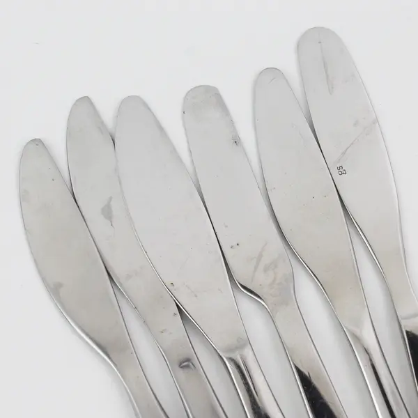 Gourmet Settings 6 Different Unknown Pattern Butter Knives 7" Long Good