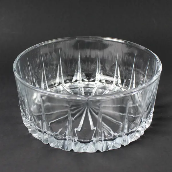 KIG Straight Sided Clear Salad Bowl Cut Pattern Starburst Center 6.75 Inch