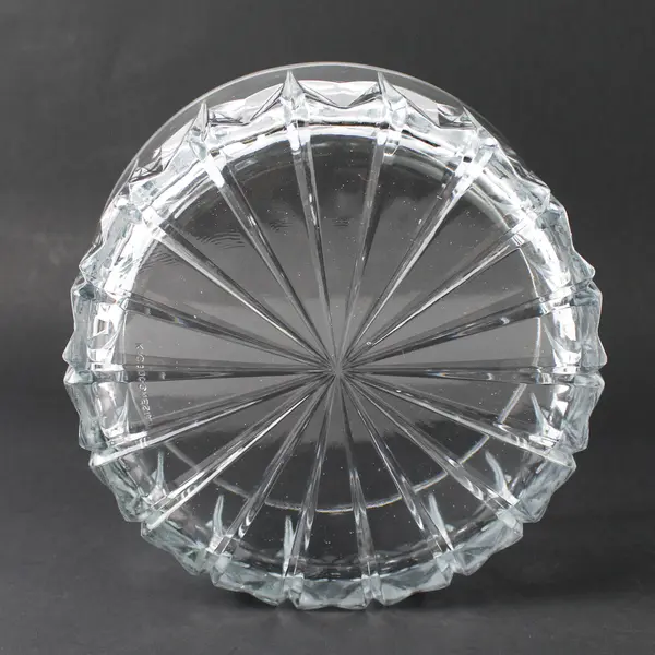 KIG Straight Sided Clear Salad Bowl Cut Pattern Starburst Center 6.75 Inch