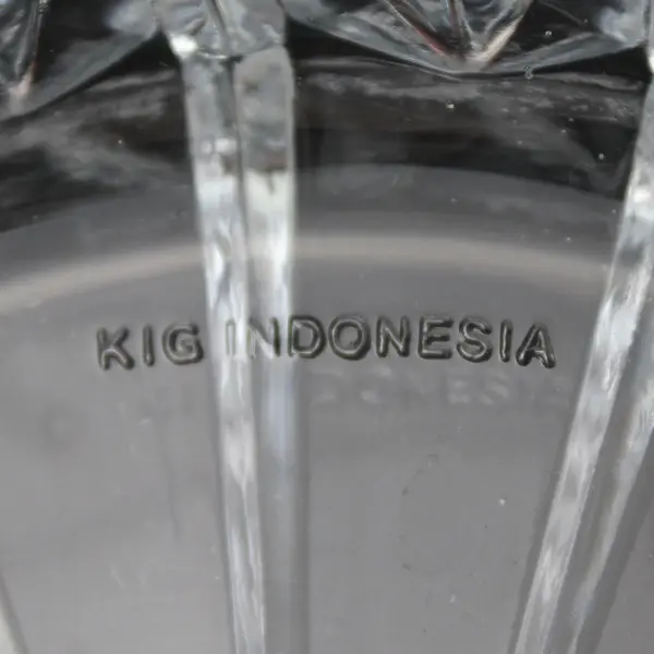 KIG Straight Sided Clear Salad Bowl Cut Pattern Starburst Center 6.75 Inch