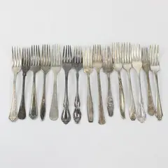Mixed Lot of 15 Vintage Silver Plated Forks 6"