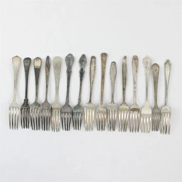 Mixed Lot of 15 Vintage Silver Plated Forks 6"