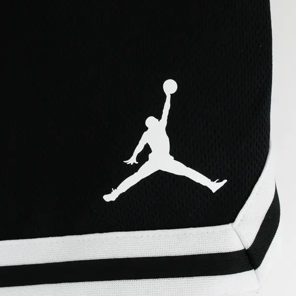 Nike Air Jordan Black and White Basketball Shorts Boys' Size 13-15 Years
