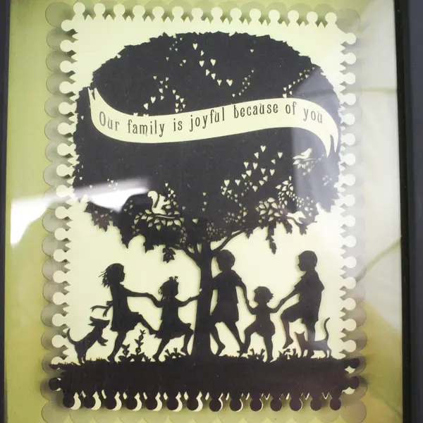 Demdaco Everyday Wonders Family Shadow Box 6.5" x 8"