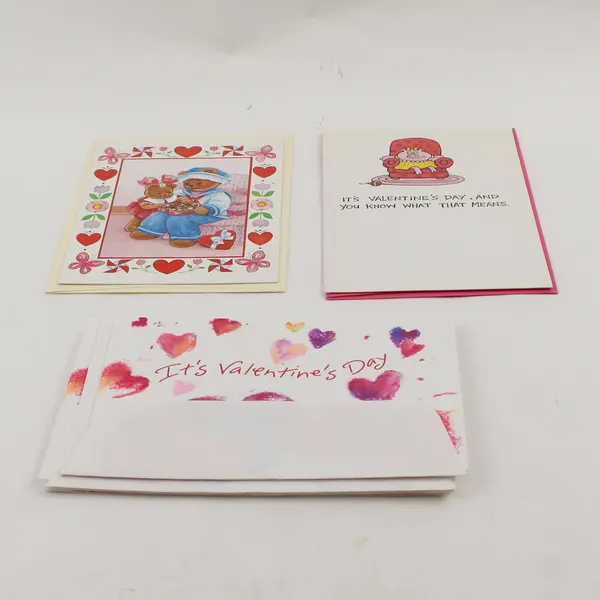 Lot of 6 Vintage Valentines Day Cards with Envelopes UNUSED