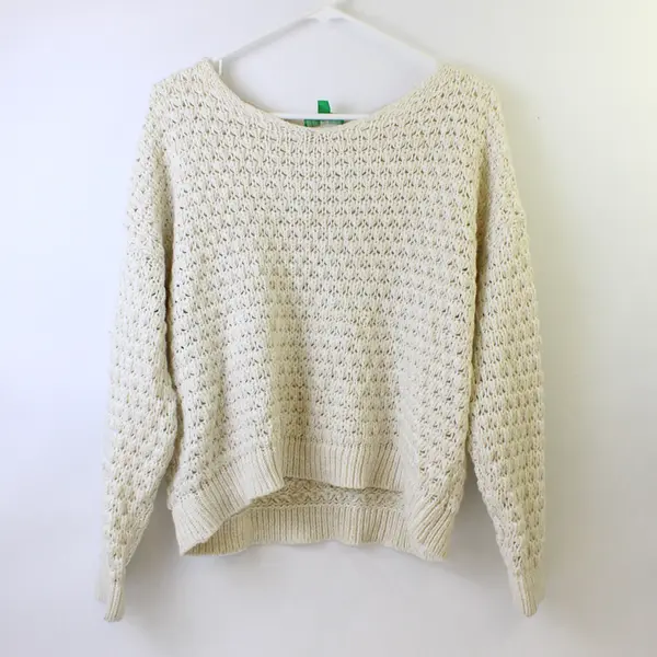 Dip Off-White Cropped Knit Sweater Women's Size Medium FLAWED