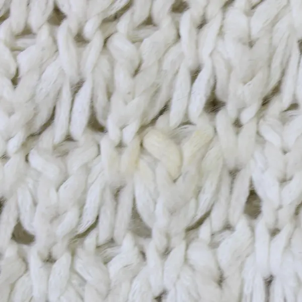 Dip Off-White Cropped Knit Sweater Women's Size Medium FLAWED