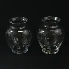 Lot of 2 Unbranded Clear Glass Matching Round Rustic Flower Vases 6.5" Tall