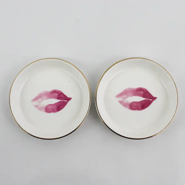 Lot Of 2 Hobby Lobby Matching Lipstick Kiss Round W/ Gold Trim Trinket Dishes