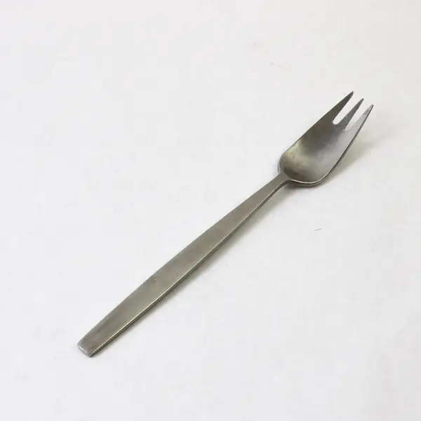 Lot of 5 Norway Stainless 4 Forks & 1  Modern Long Handle Luncheon Knife