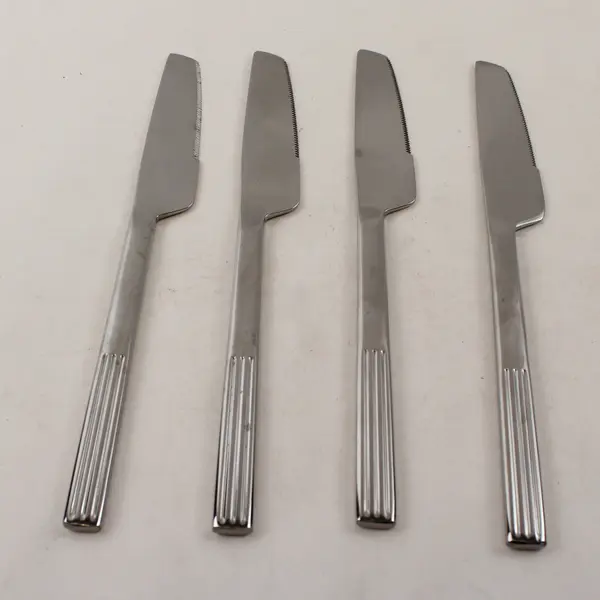 Set of 4 IKEA Stainless Steel Dinner Knives 8-3/8"