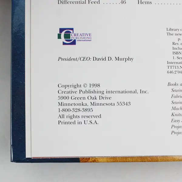 The New Sewing With a Serger Singer Sewing Reference Library 1998 Hardcover Good