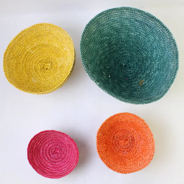 Set Of 4 Unbranded Woven Nesting Decorative Baskets (Pink, Orange, Yellow, Teal)