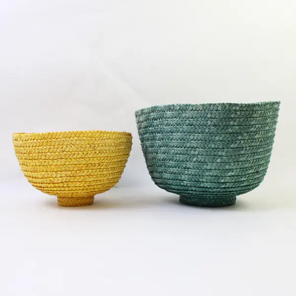 Set Of 4 Unbranded Woven Nesting Decorative Baskets (Pink, Orange, Yellow, Teal)