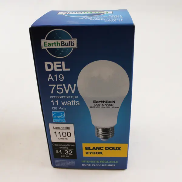 Lot Of 5 Earth Bulb LED Soft White Dimmable Light Bulbs 75W 11 Watts 120 Volts