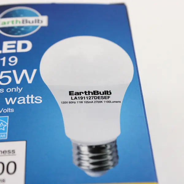 Lot Of 5 Earth Bulb LED Soft White Dimmable Light Bulbs 75W 11 Watts 120 Volts