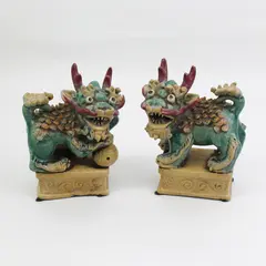 Vintage Chinese Glazed Porcelain Foo Dog Guardian Lion Statue  Pair