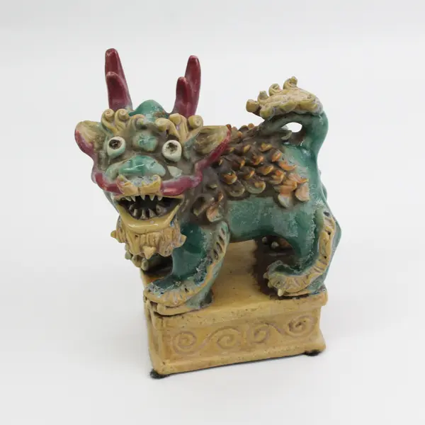 Vintage Chinese Glazed Porcelain Foo Dog Guardian Lion Statue  Pair
