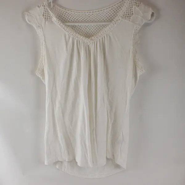A New Approach White Net Neckline Sleeveless Top Women's Small
