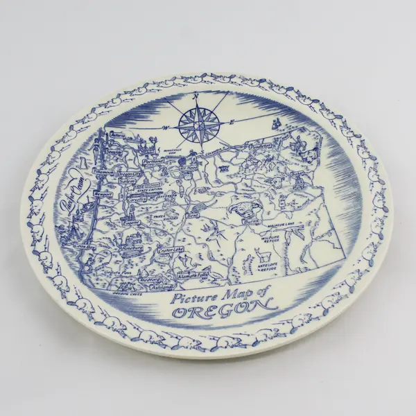 Vernon Kilns Picture Map of Oregon Souvenir Plate