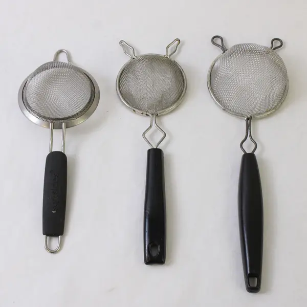 Lot Of 3 Unbranded Assorted Black Handle Stainless Steel Strainer Sifters