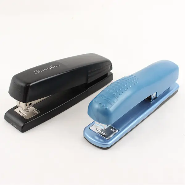 Lot of 2 Staplers - Blue Quill 7-960 & Swingline 545 Black