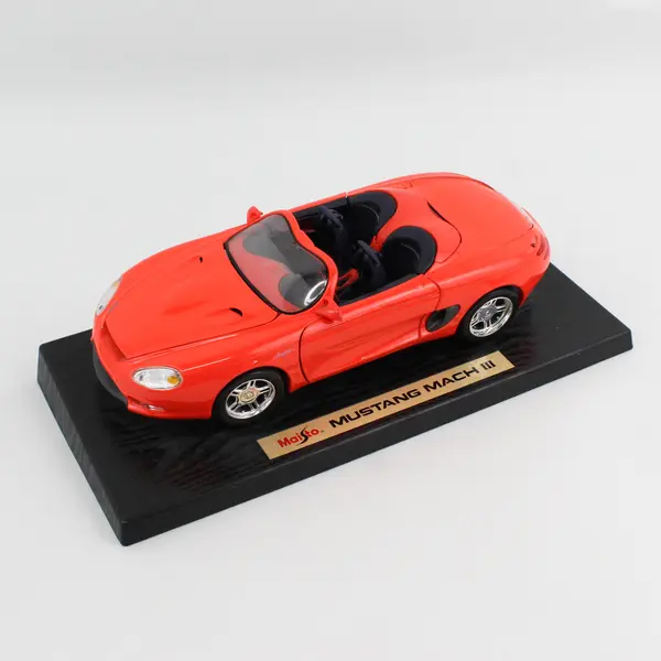 Maisto 1:18 Scale Die-Cast Special Edition Red Ford Mustang Mach III 