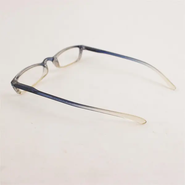 Lot of 2 Pairs Reading Glasses 2.00 Strength Blue/White & Zebra/Cheetah