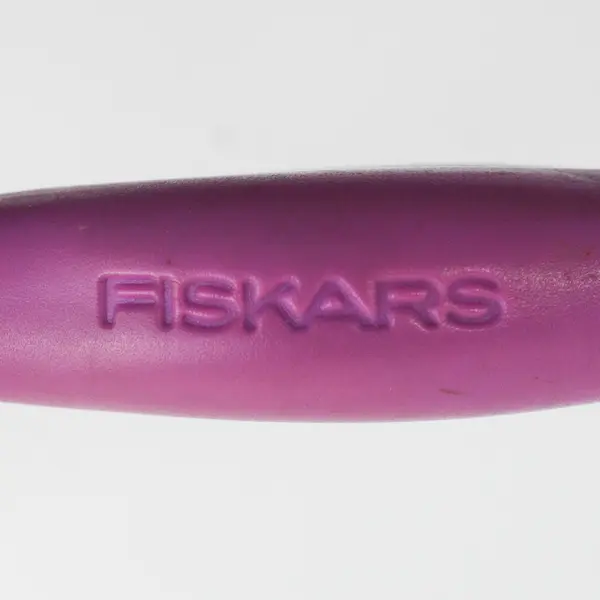 Fiskars Soft Grip Hole Paper Punch Small Round Hole 1/8" with Confetti Catch