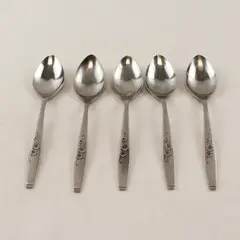 Set of 5 Style House Fancy Free Stainless Teaspoons