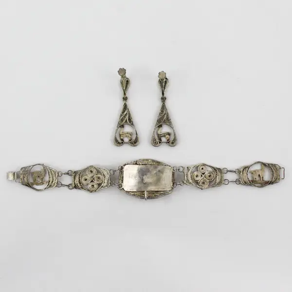 Vtg Sterling Silver Llama Filigree Panel Bracelet W/ Clip On Earrings Peru