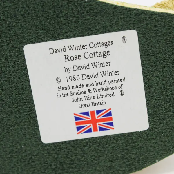 1980 David Winter Handmade Rose Cottage Figurine England
