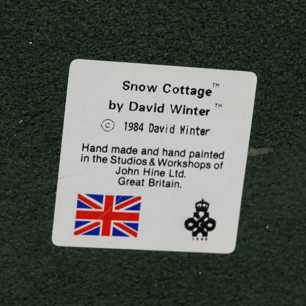 1984 David Winter Cottage Collection  Snow Cottage England