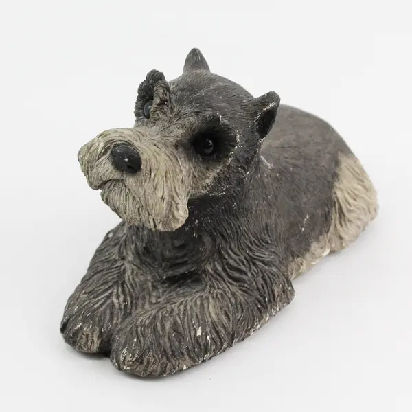 Vintage 1982 Sandicast Sandra Brue Schnauzer Dog Figurine 9”
