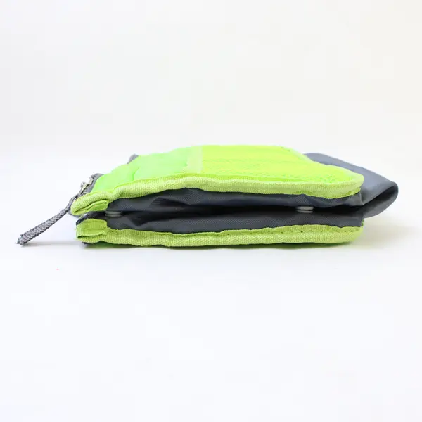 Insulated Lunch Bag, zippered top, Lime Green 