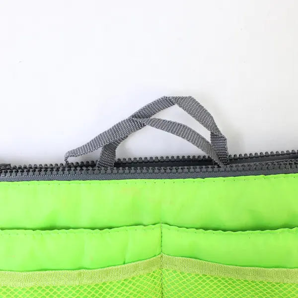 Insulated Lunch Bag, zippered top, Lime Green 