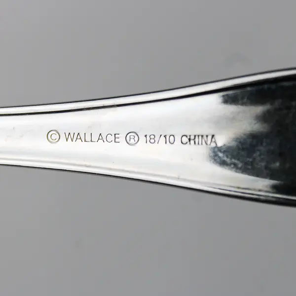 Lot of 4 Wallace Silver Alton Pattern 18/10 Stainless Salad Forks 7" Good