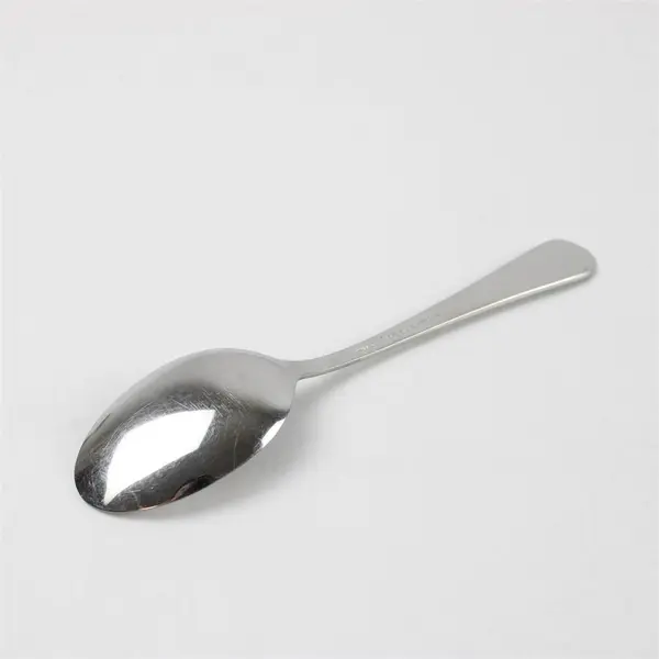 Set of 4 Wallace Silversmiths Kensington Stainless Teaspoons
