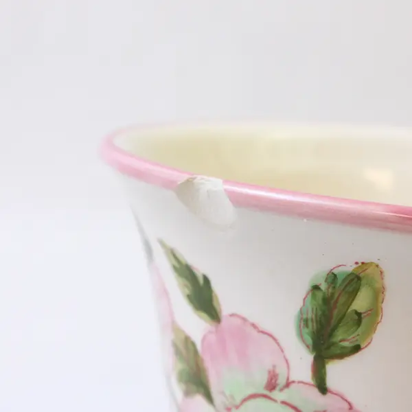 Set of 2 Ceramic Bowls Pink Rose Love Motif 5.5" Chipped