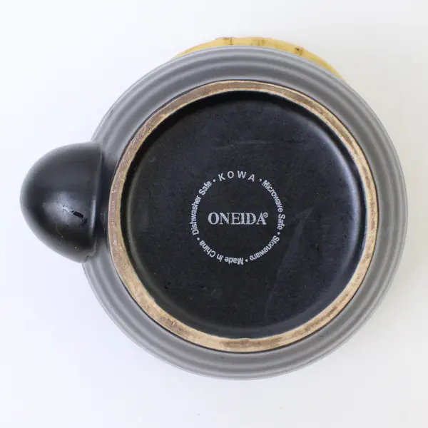 Vintage Oneida Kowa Black Teapot Bamboo Handle 4-Cup Missing Lid