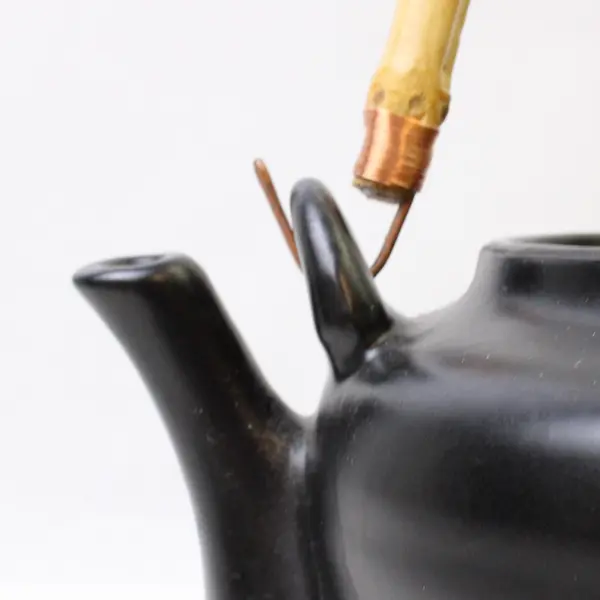 Vintage Oneida Kowa Black Teapot Bamboo Handle 4-Cup Missing Lid