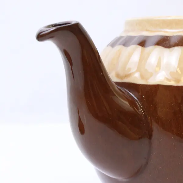 Vintage Brown Betty Fluted Pie-Crust Teapot - 9in, Warm Brown Glaze