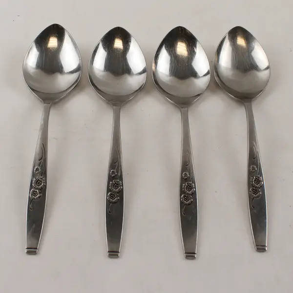 Set of 4 Style House Fancy Free Stainless Place/Oval Soup Spoons