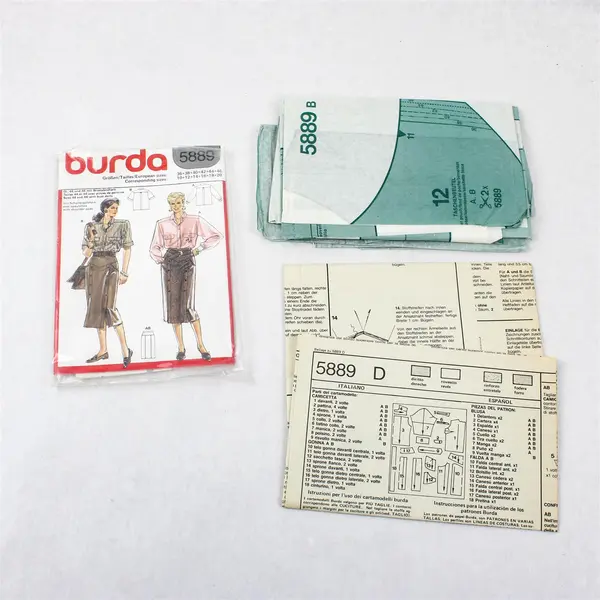 Lot of 3 Burda Sewing Patterns 6569 (Sz10-40), 4861 & 5889 (Sz10-20)