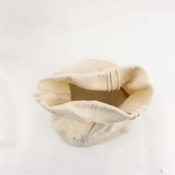 Vtg Unbranded Women's One Size Ivory Wool Knit Tiered Crown Cloche Style Hat